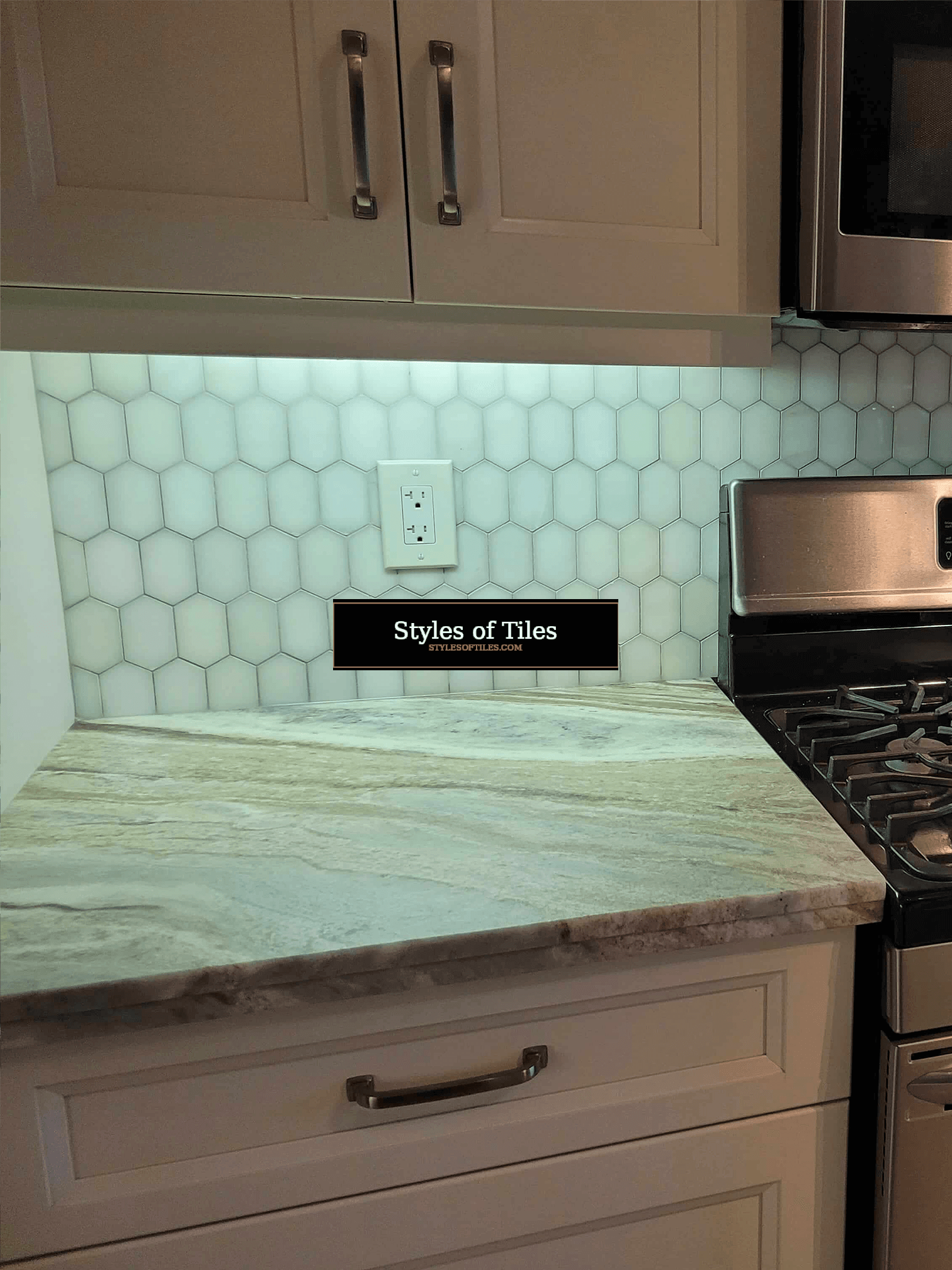 Clean white tile kitchen backsplash Norfolk County Ontario